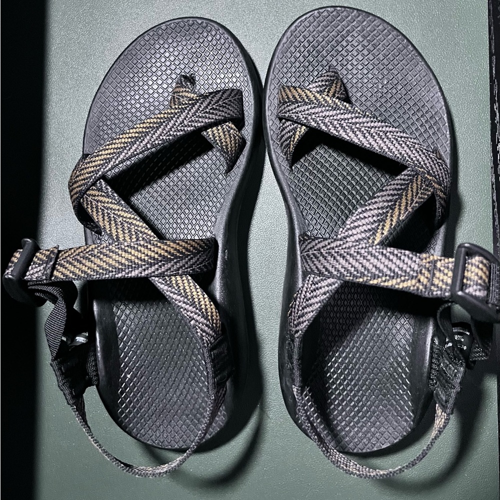✨Men’s Chaco Z/2 Classic Sandals